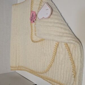 Juicy Couture Cream Knit Poncho/scarf NWT